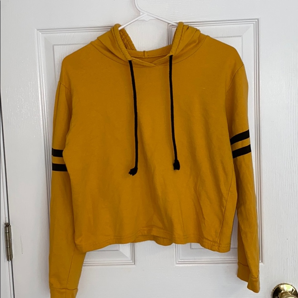 yellow cropped hoodie. 100%cotton